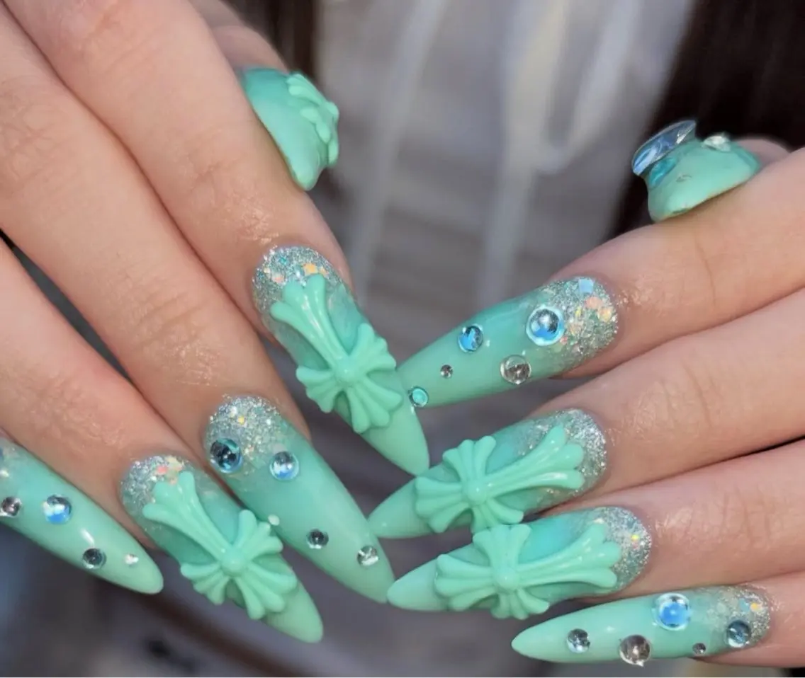 ネイル ハンドネイル NiJi Nailsのネイルデザイン