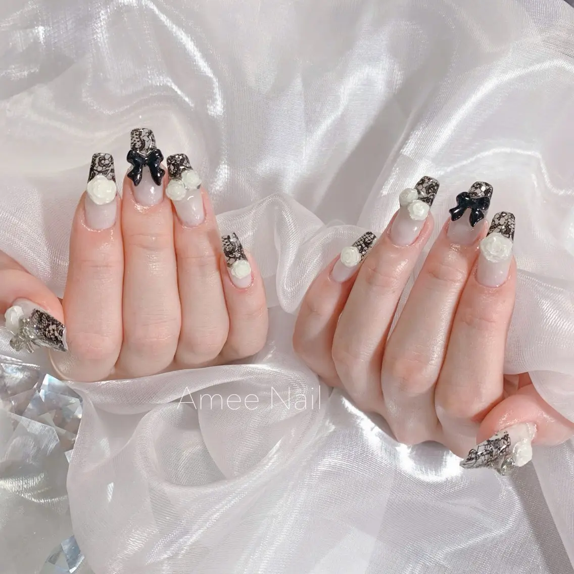 ネイル オーロラネイル クリアネイル フラッシュネイル ジェルネイル グラデーション ハンドネイル Amee Nail Salonのネイルデザイン