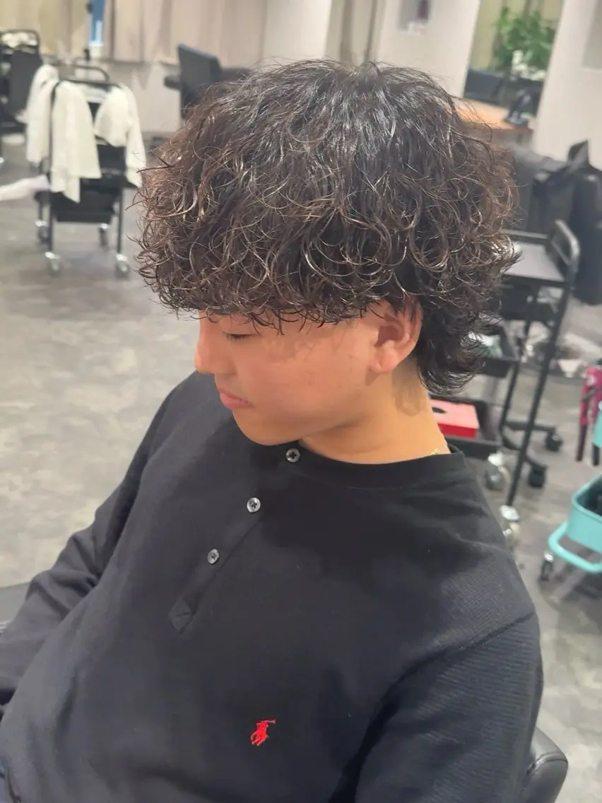 パーマ メンズ 波巻きパーマ メンズウルフカット ウルフカット カット パーマ 心斎橋メンズパーマ 颯太【Arca】のヘアスタイル