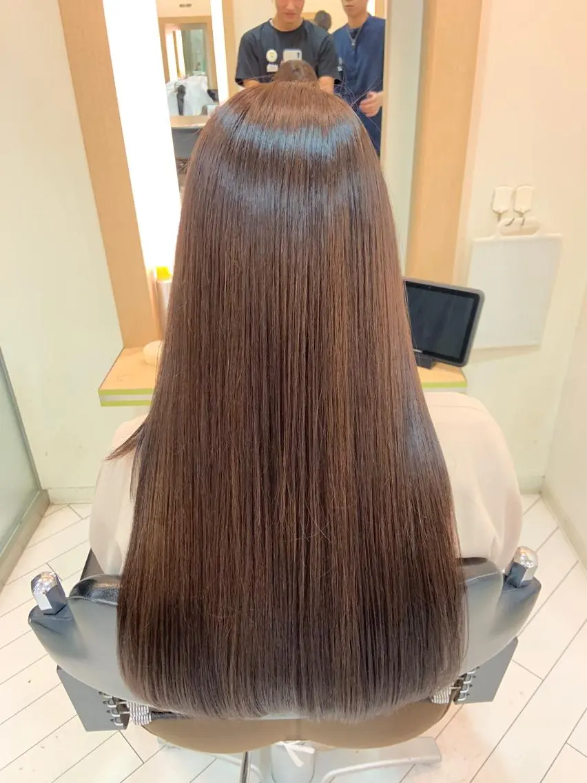 似合わせカット+縮毛矯正の写真
