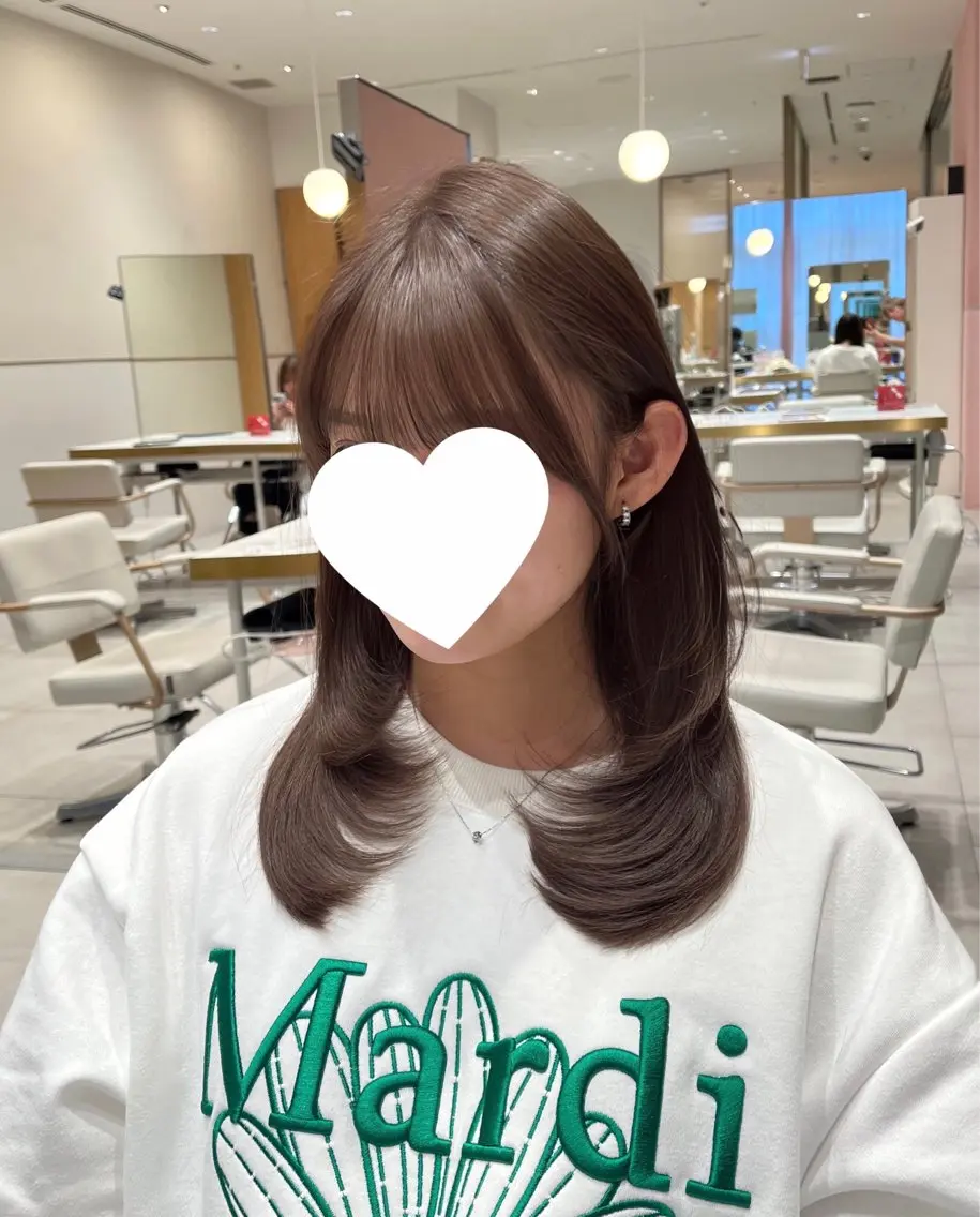 ロング 赤み消し透明感カラー 似合わせ前髪柴田礼空のヘアスタイル