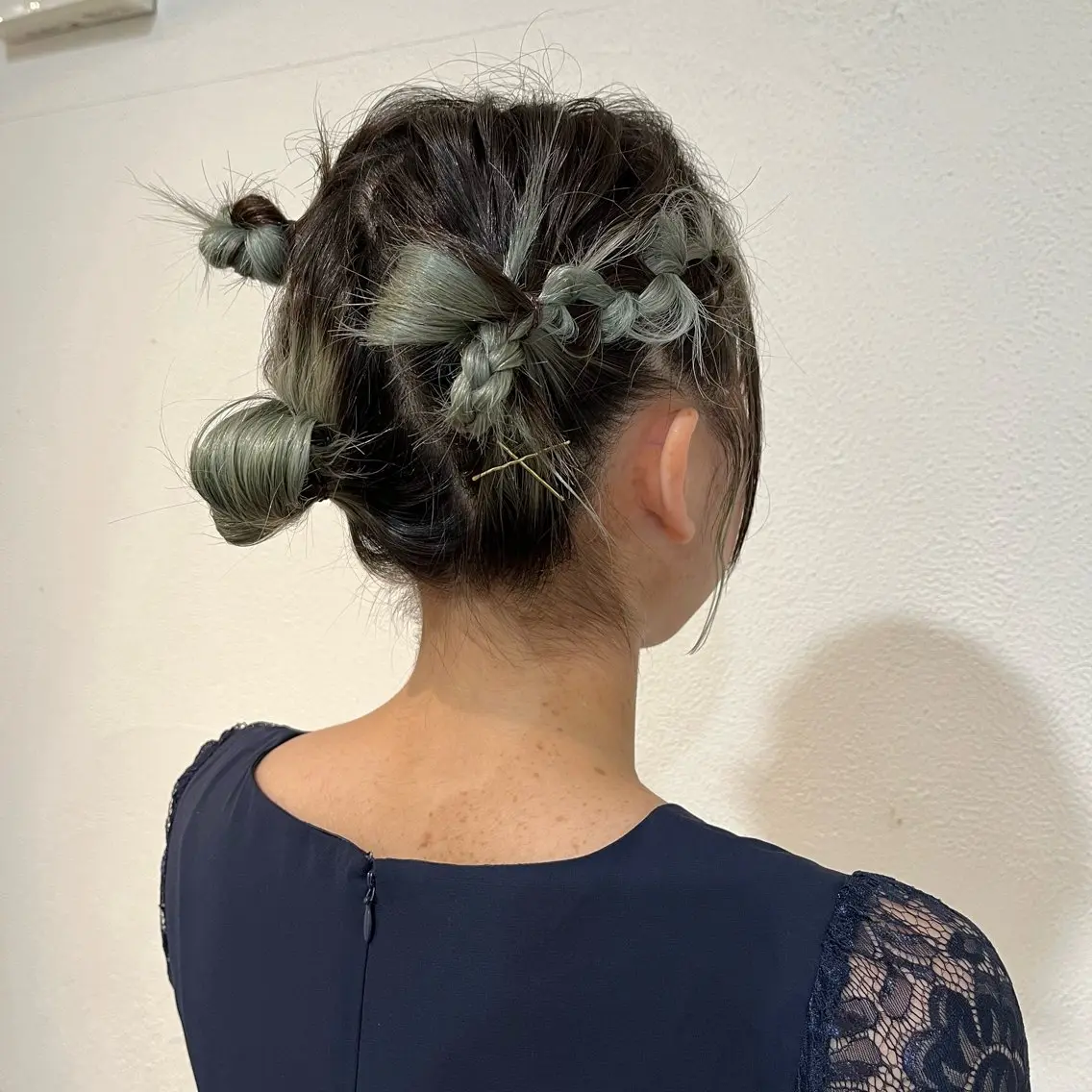 ミディアム お団子ヘア パ ルのヘアスタイル