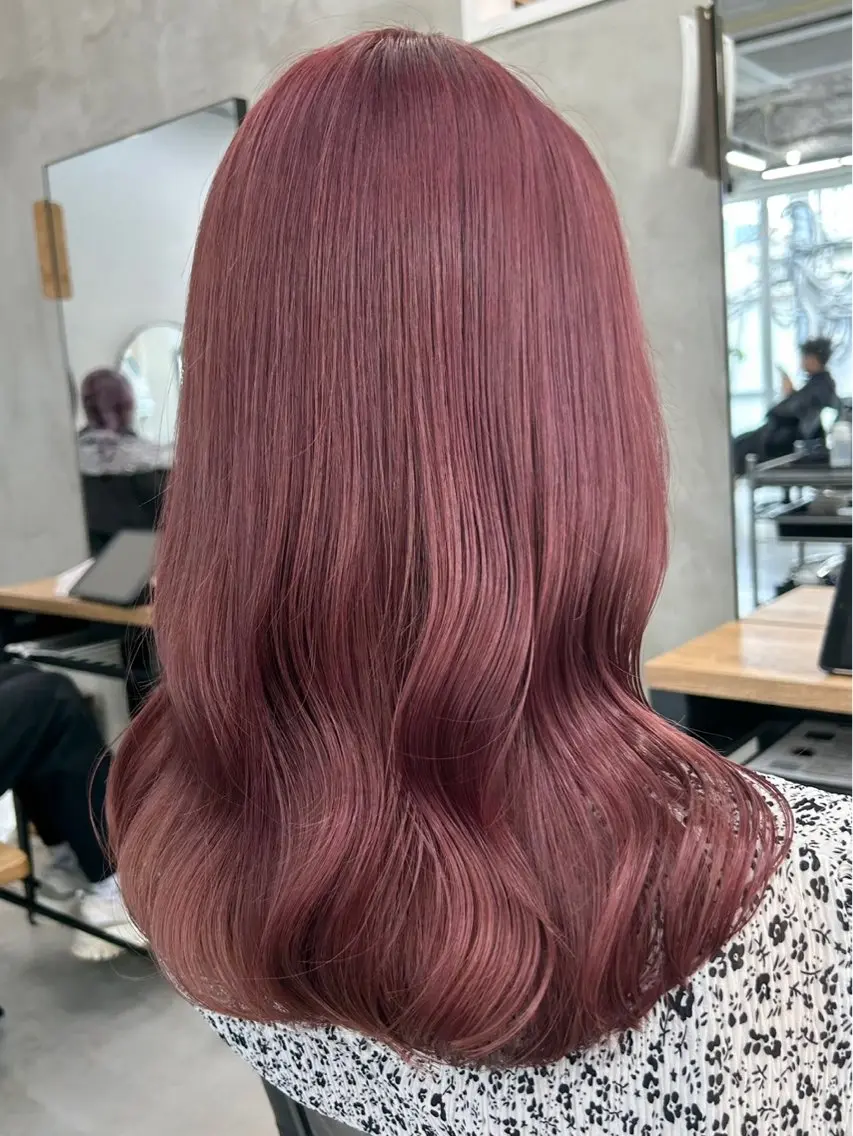 セミロング カラー ヘアアレンジ ピンクカラー ヘアカラー トリートメント 韓国/ハイトーン/ ボブ🎀MIKU🎀のヘアスタイル