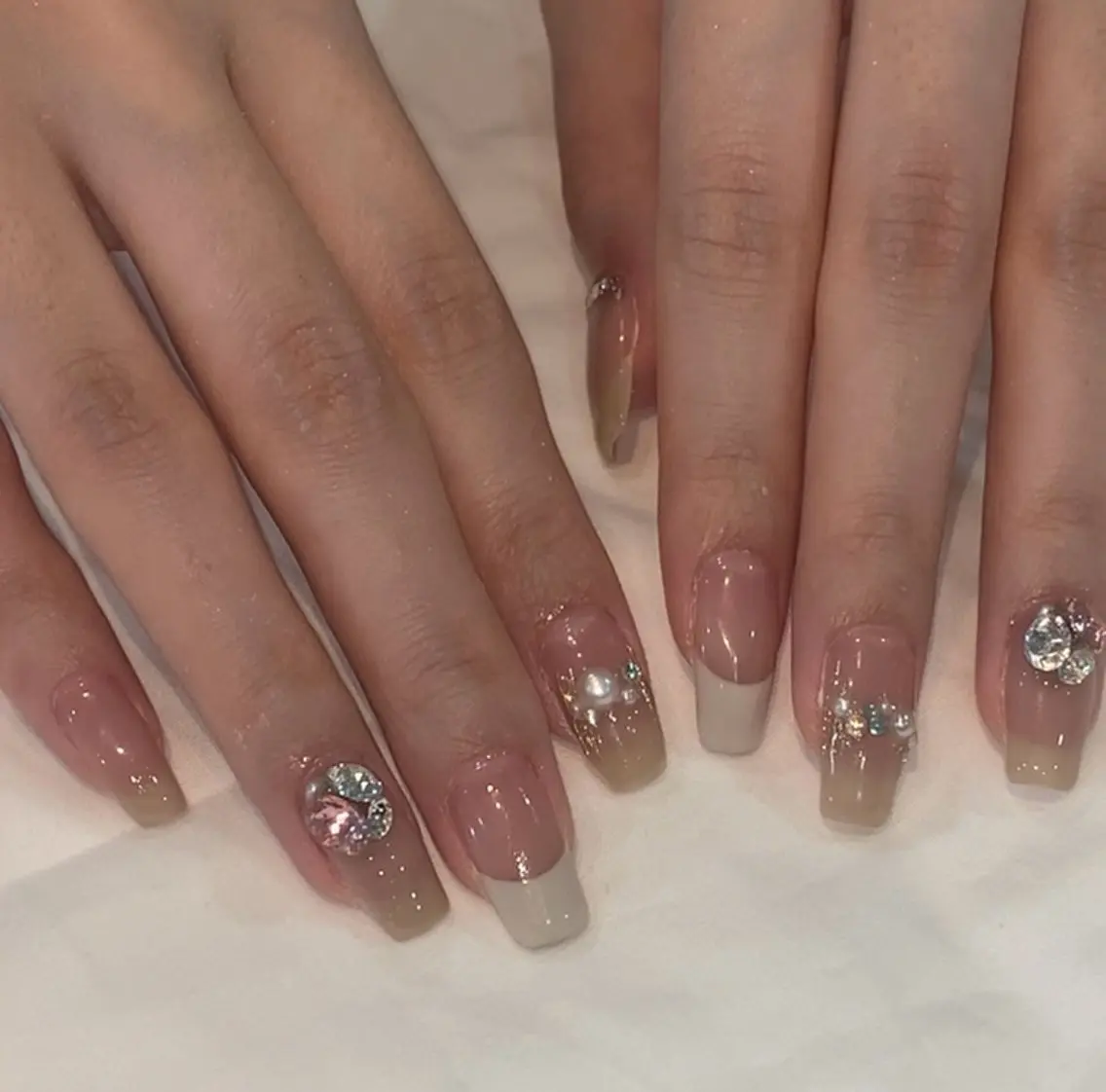 ネイル ハンドネイル . Natsumiのネイルデザイン