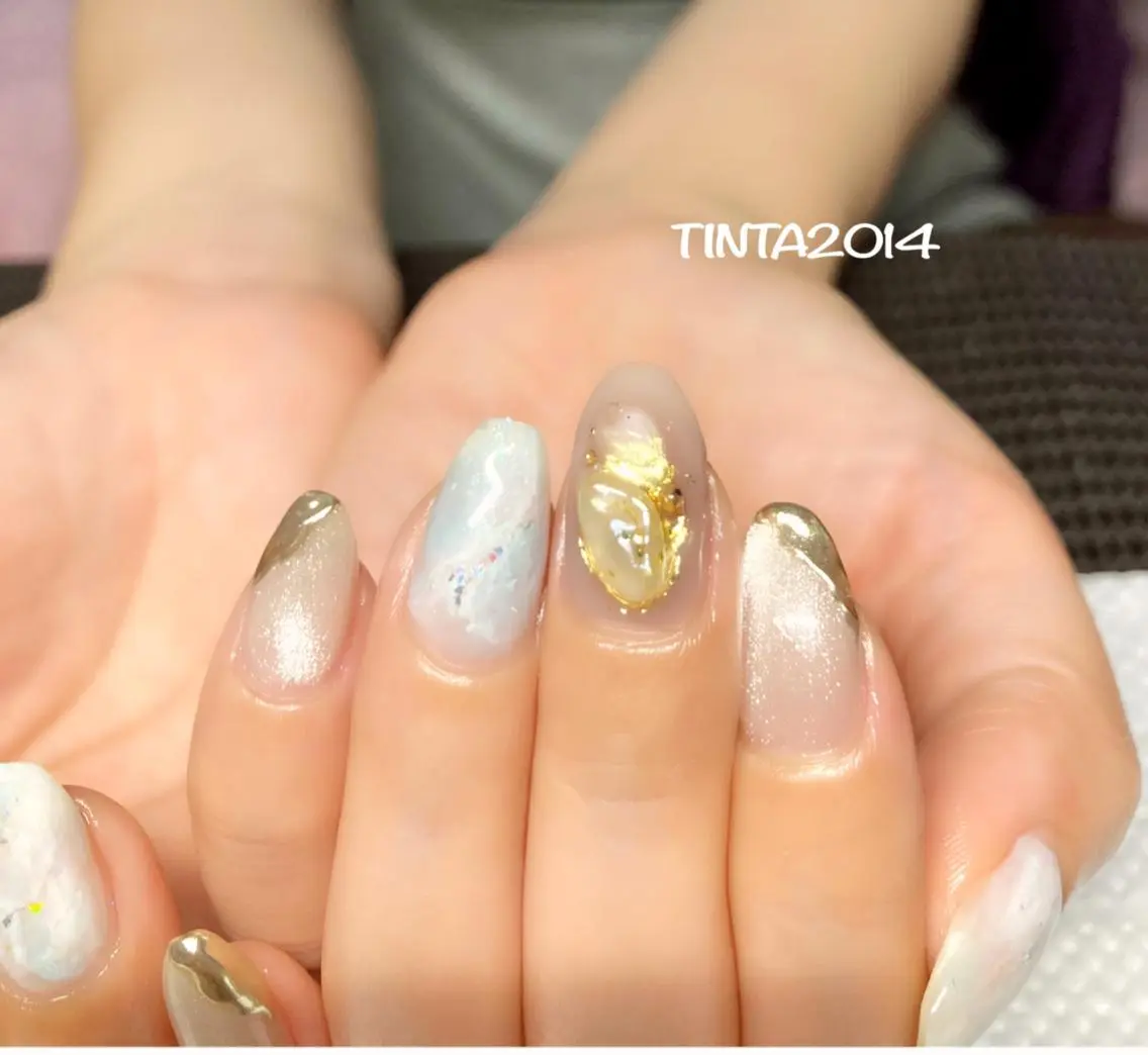 ネイル ニュアンスネイル 馬場 典子のネイルデザイン