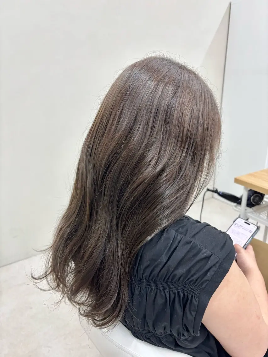 セミロング トリートメント 𝗆𝗂𝗒𝗎 🐈‍⬛🎀のヘアスタイル