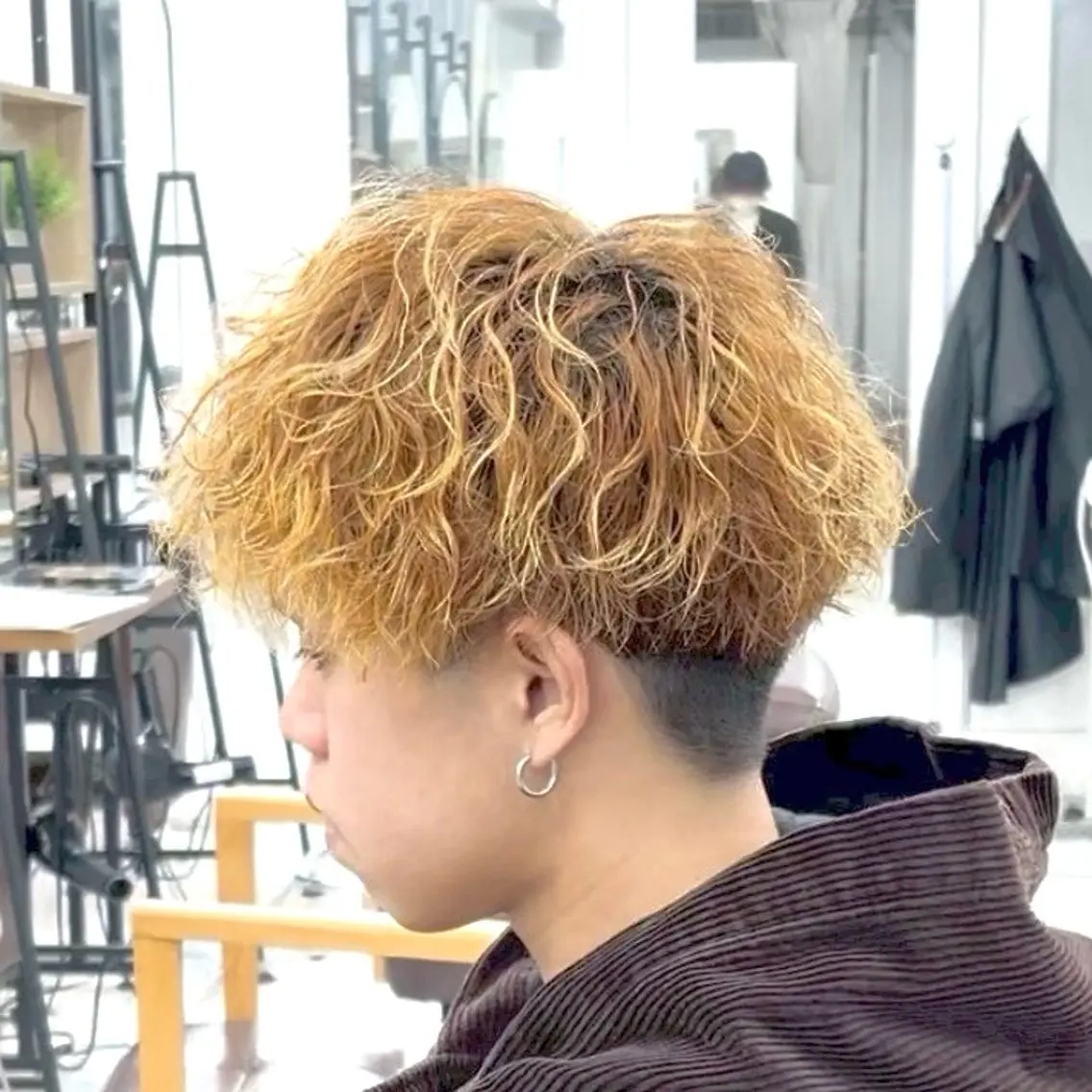 カラー パーマ メンズ 🎩刈り上げ特化🎩 渡邉太耀のヘアスタイル