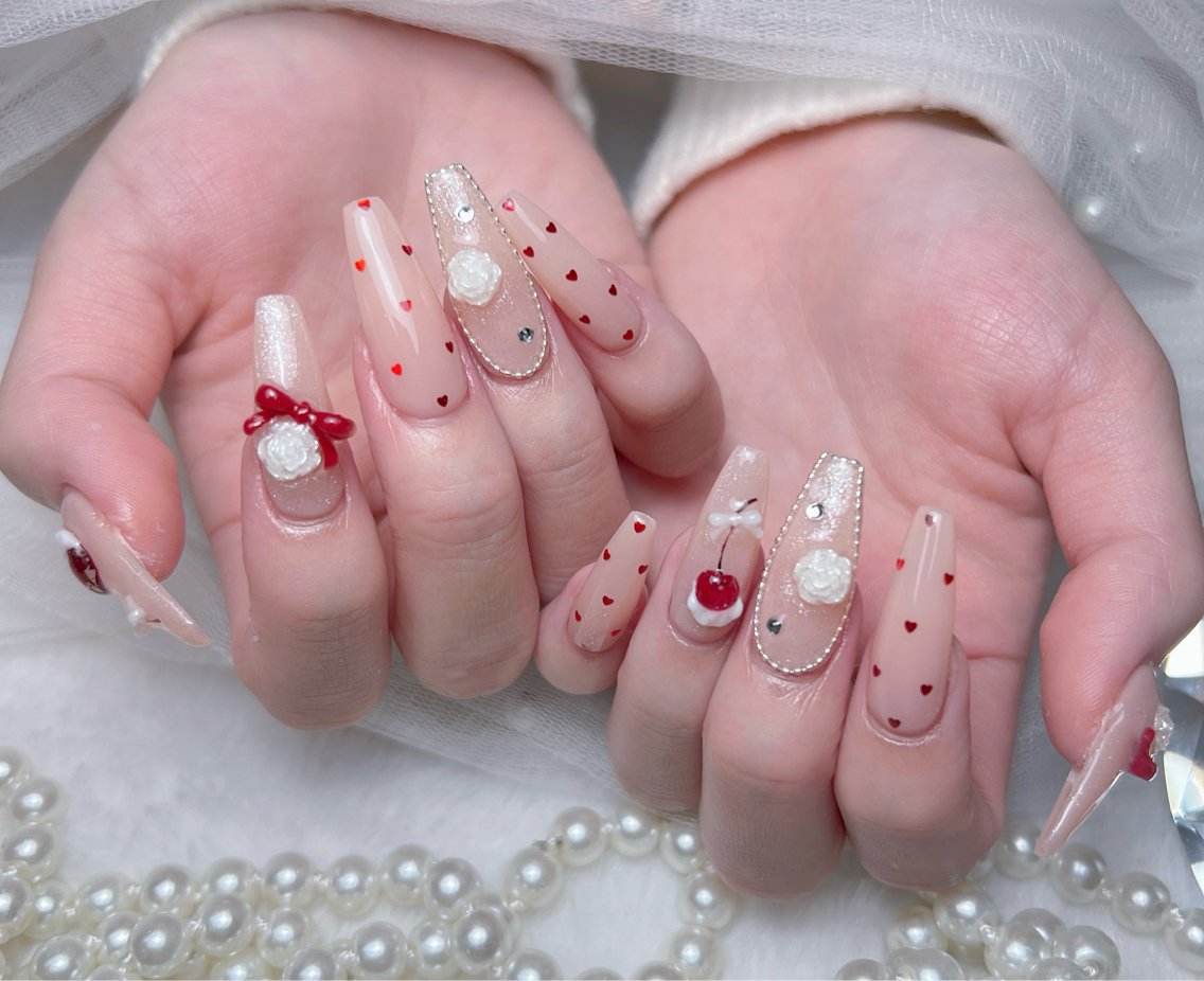 キッズ ネイル アートネイル オーロラネイル チークネイル 長さ出し フットネイル Miya _nailのネイルデザイン