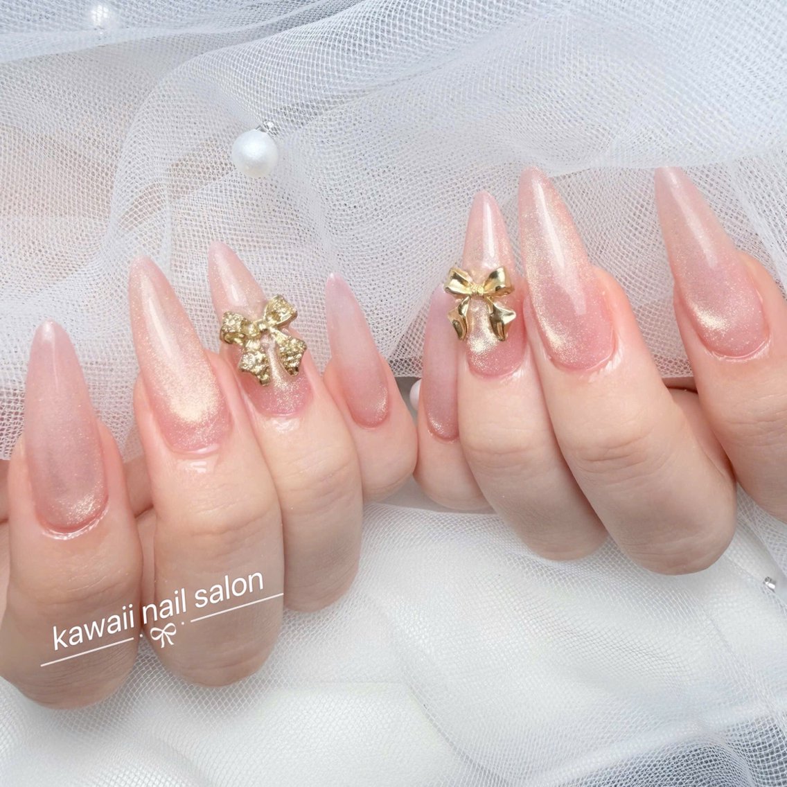 ネイル ドット フレンチネイル 韓国ネイル マグネットネイル オフィスネイル Kawaii Nail Salonのネイルデザイン