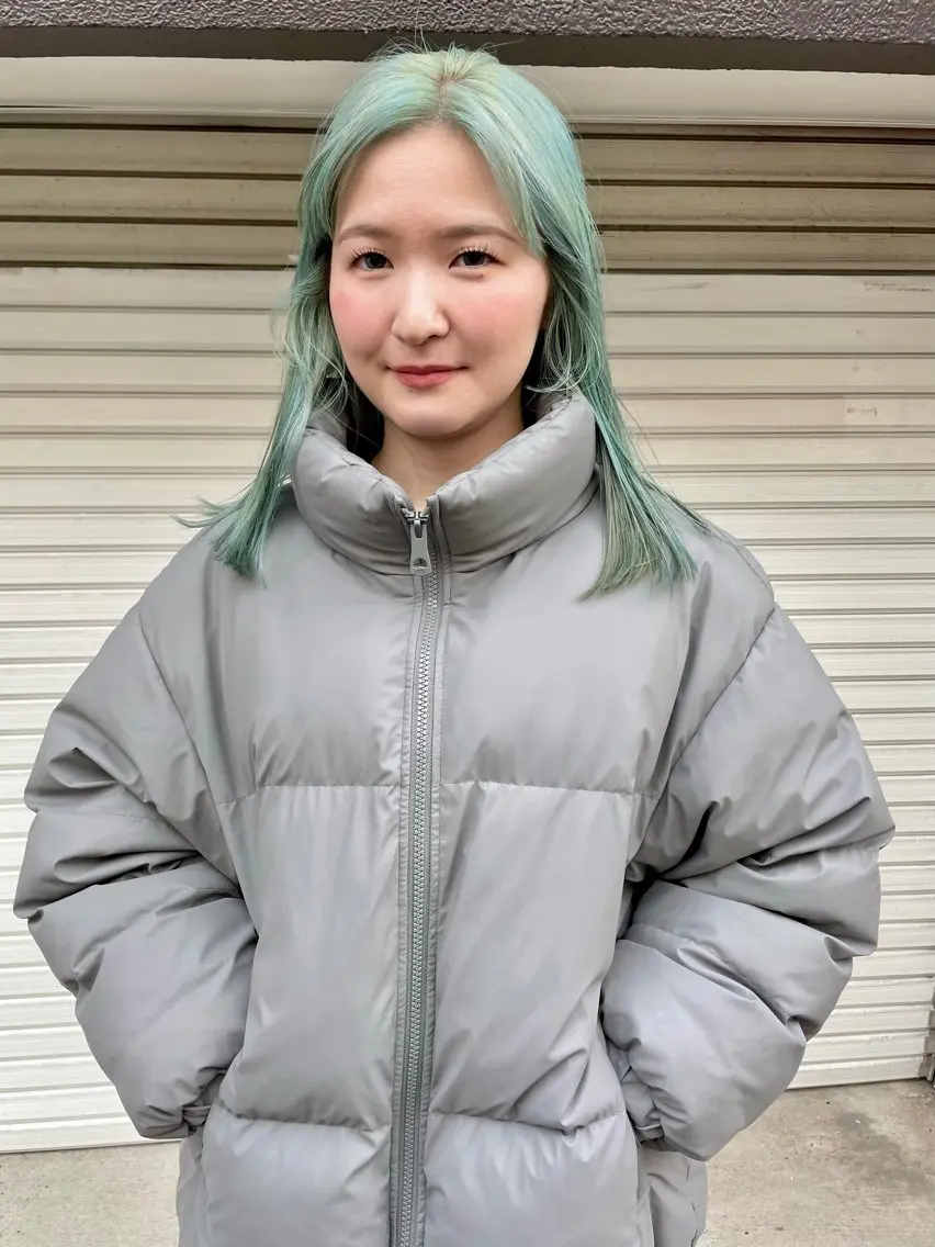 ミディアム カラー オカモト ミユウのヘアスタイル