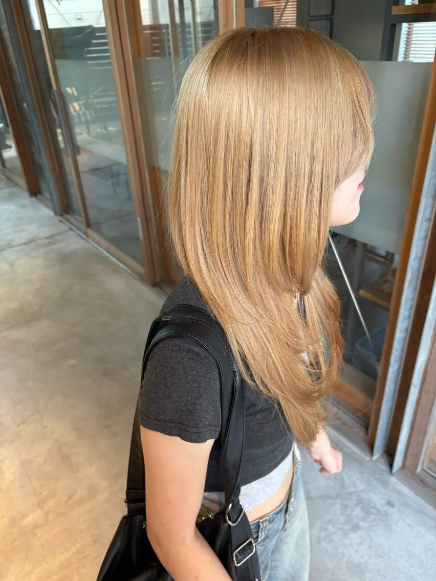 ロング カラー ヘアカラー トリートメント 鮫島海斗☆レイヤー☆ ハイトーンのヘアスタイル
