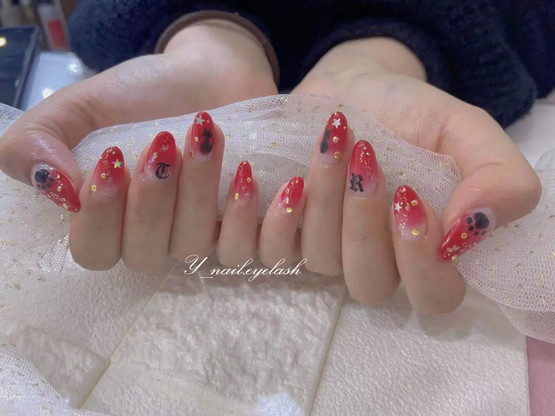 ネイル 赤色 Umi nail& eyelashのネイルデザイン