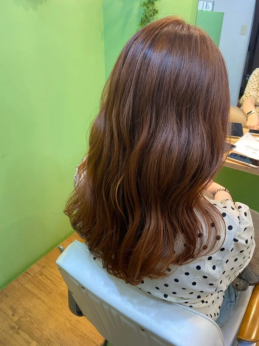ロング カラー ブリーチ オレンジ トリートメント 【エシカル】 HOSOMIのヘアスタイル