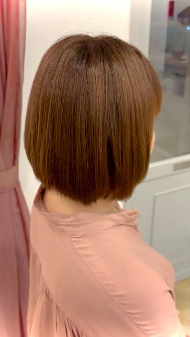 ショート カラー 🫧✨️‪榎宮秀 透明感 ハイトーンのヘアスタイル