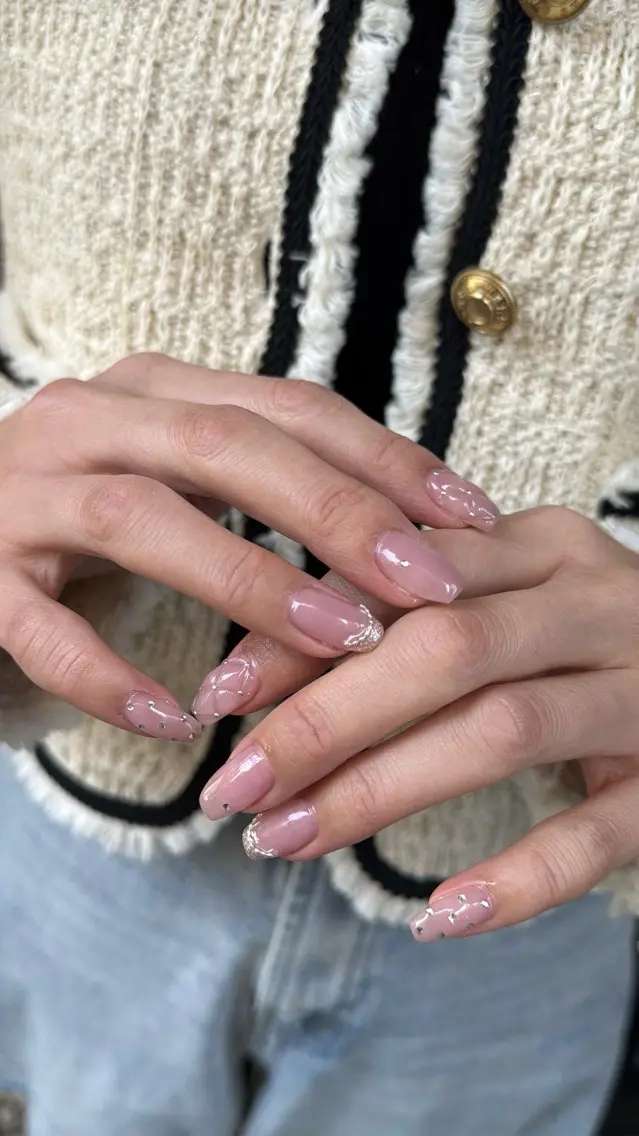 ネイル フラッシュネイル フラッシュマグ フットネイル フレンチネイル 韓国ネイル SAKU nail 作島茜のネイルデザイン