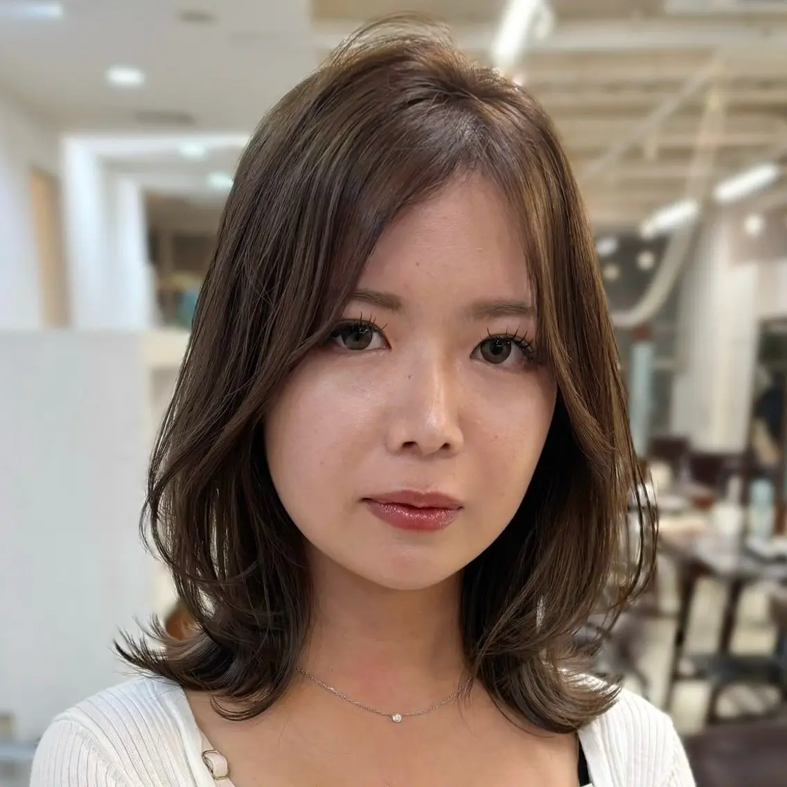 カラー ヘアカラー 塚原 怜音のヘアスタイル