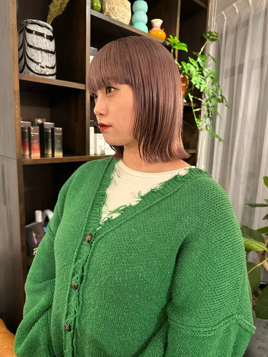 ミディアム 🩵HOLLY🩵 ブリーチ🩵カレンのヘアスタイル
