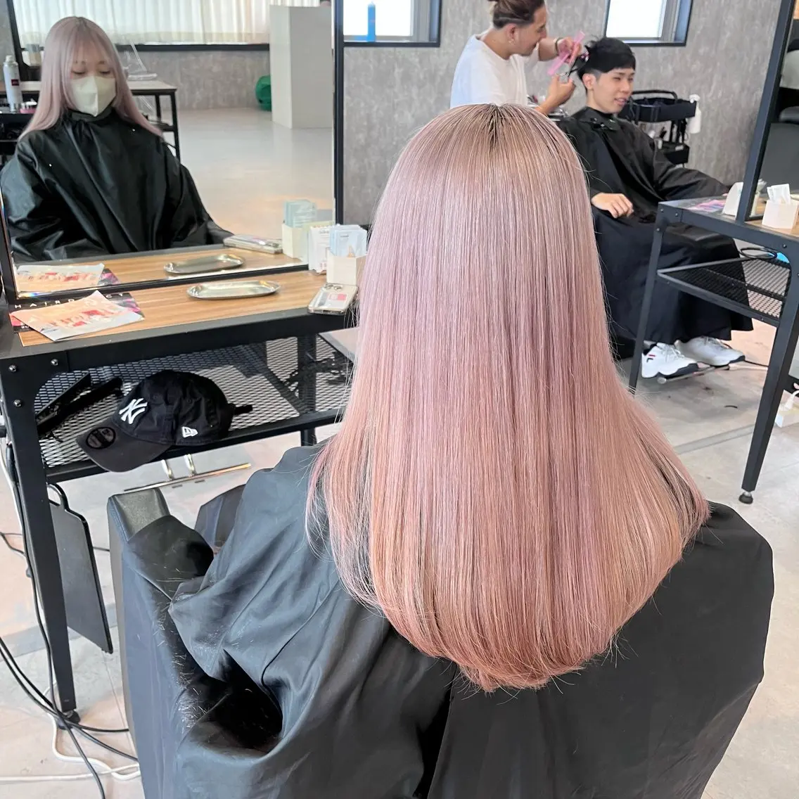 ロング カラー ベージュカラー ピンクカラー ピンクベージュ ホワイトピンク ホワイトピンクベージュ TIDEHAIR / 韓国ヘア/MOEのヘアスタイル