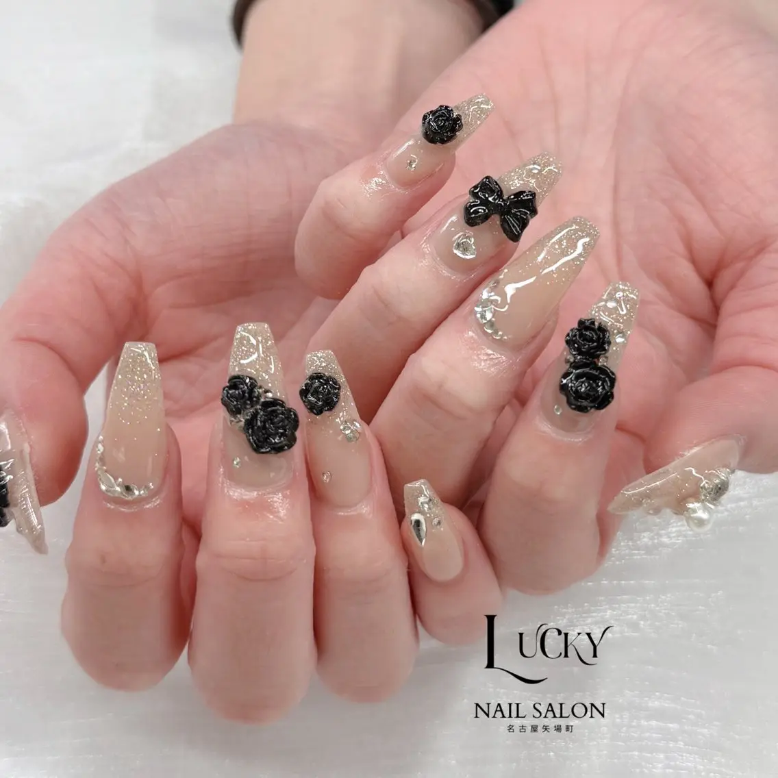 ネイル アートネイル ジェルネイル ロングネイル 持ち込み シンプルネイル ハンドネイル Lucky Nail Salonのネイルデザイン