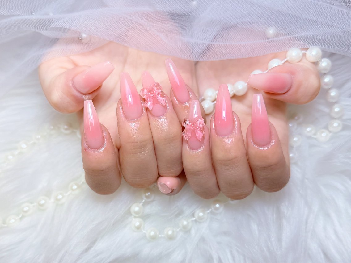 ネイル チークネイル 長さ出し フットネイル 韓国ネイル マグネットネイル ハンドネイル ハンドケア AN NAIL 高田馬場_HOAのネイルデザイン
