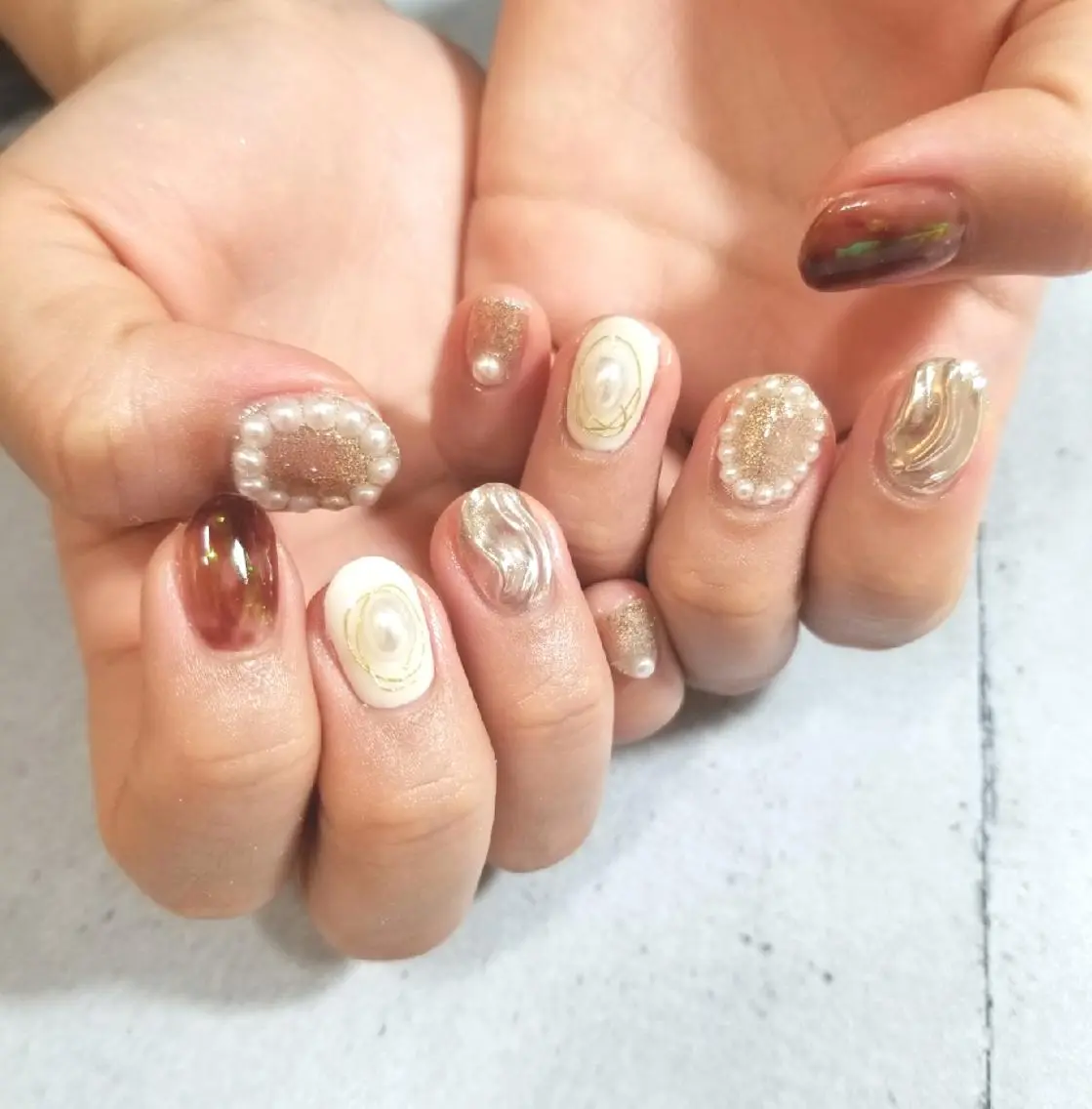 ネイル アートネイル nijiiro🌈 サトウのネイルデザイン