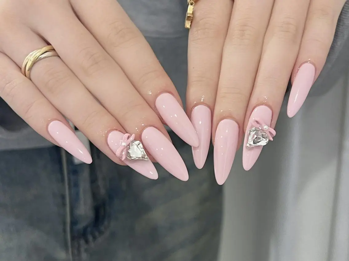 ネイル ハンドネイル Ugirl Nail Ayakaのネイルデザイン