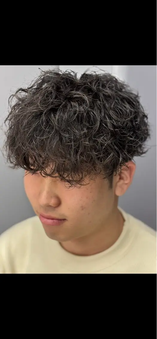 ショート パーマ メンズ メンズパーマ シャドーパーマ アーバンスタジオ ハルチカのヘアスタイル