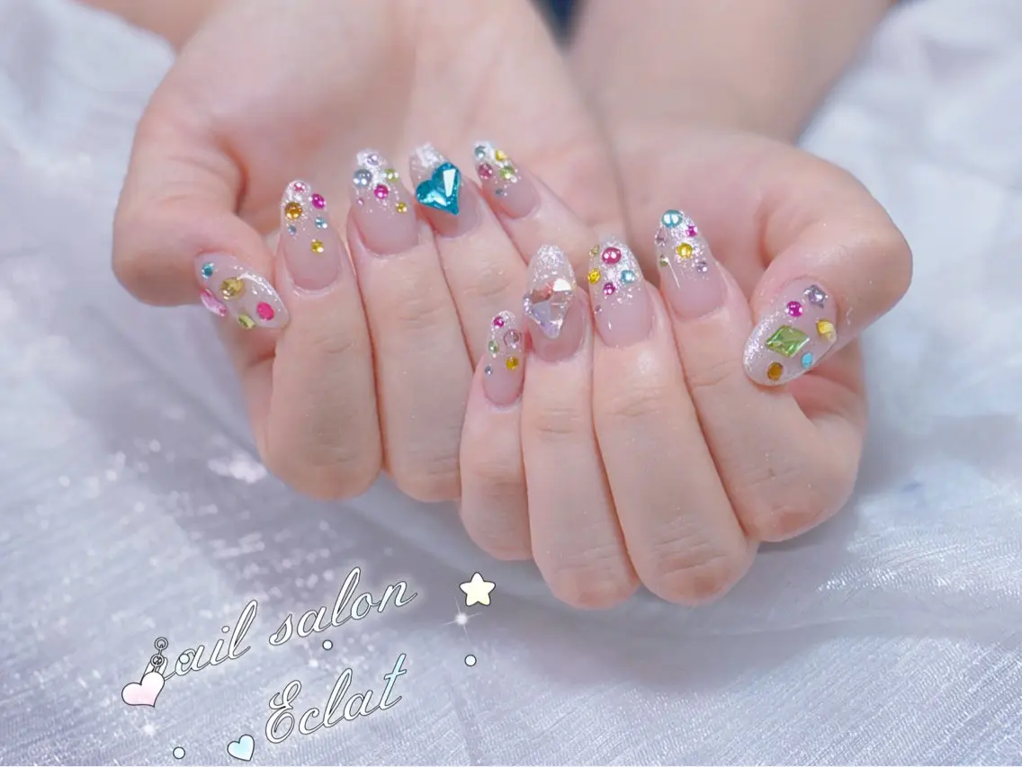 ネイル ハンドネイル ハンドケア ネイルサロンエクラ 🫧Shizukaのネイルデザイン