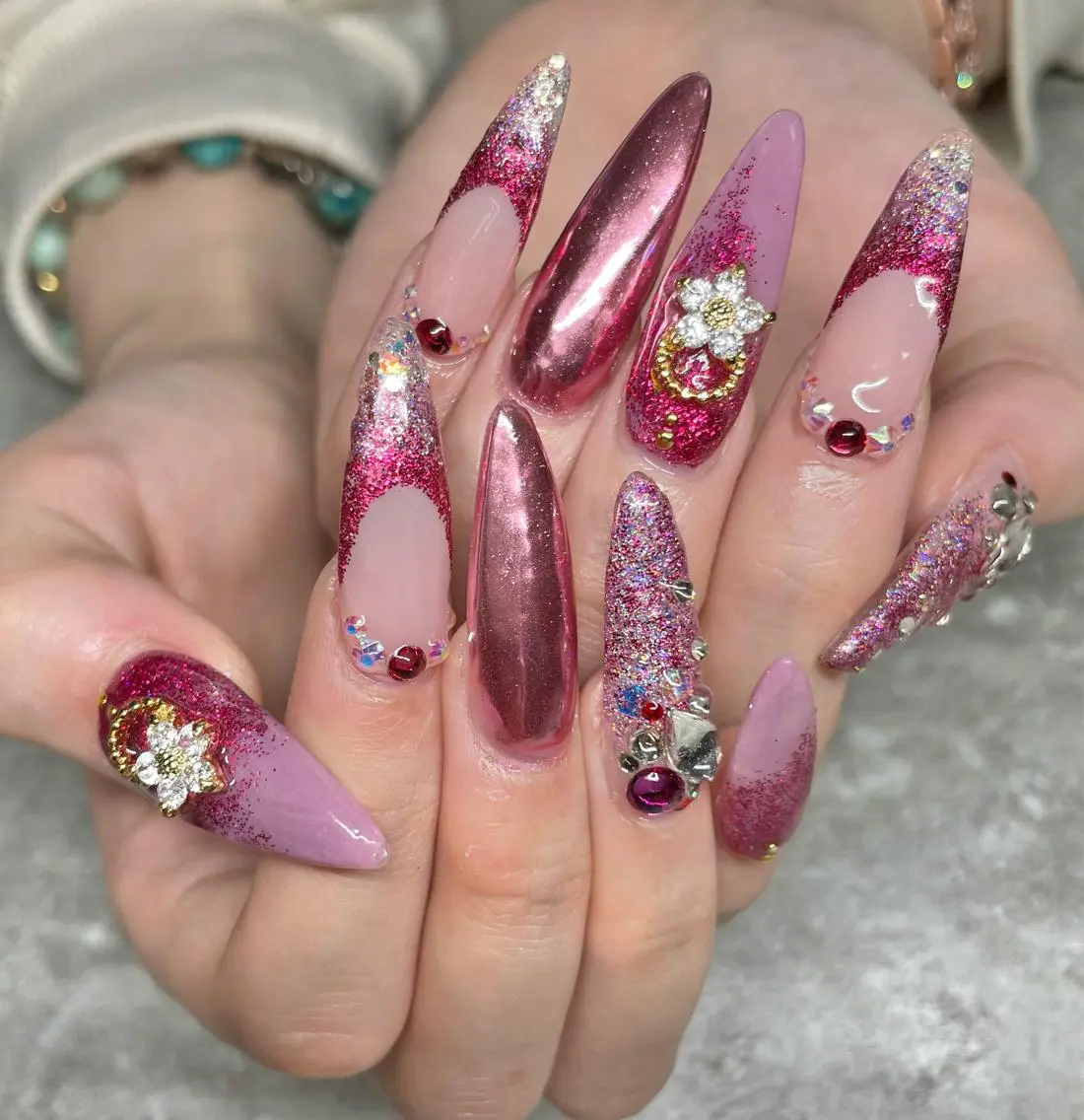 ネイル ロングネイル ハンドネイル Y's nailのネイルデザイン
