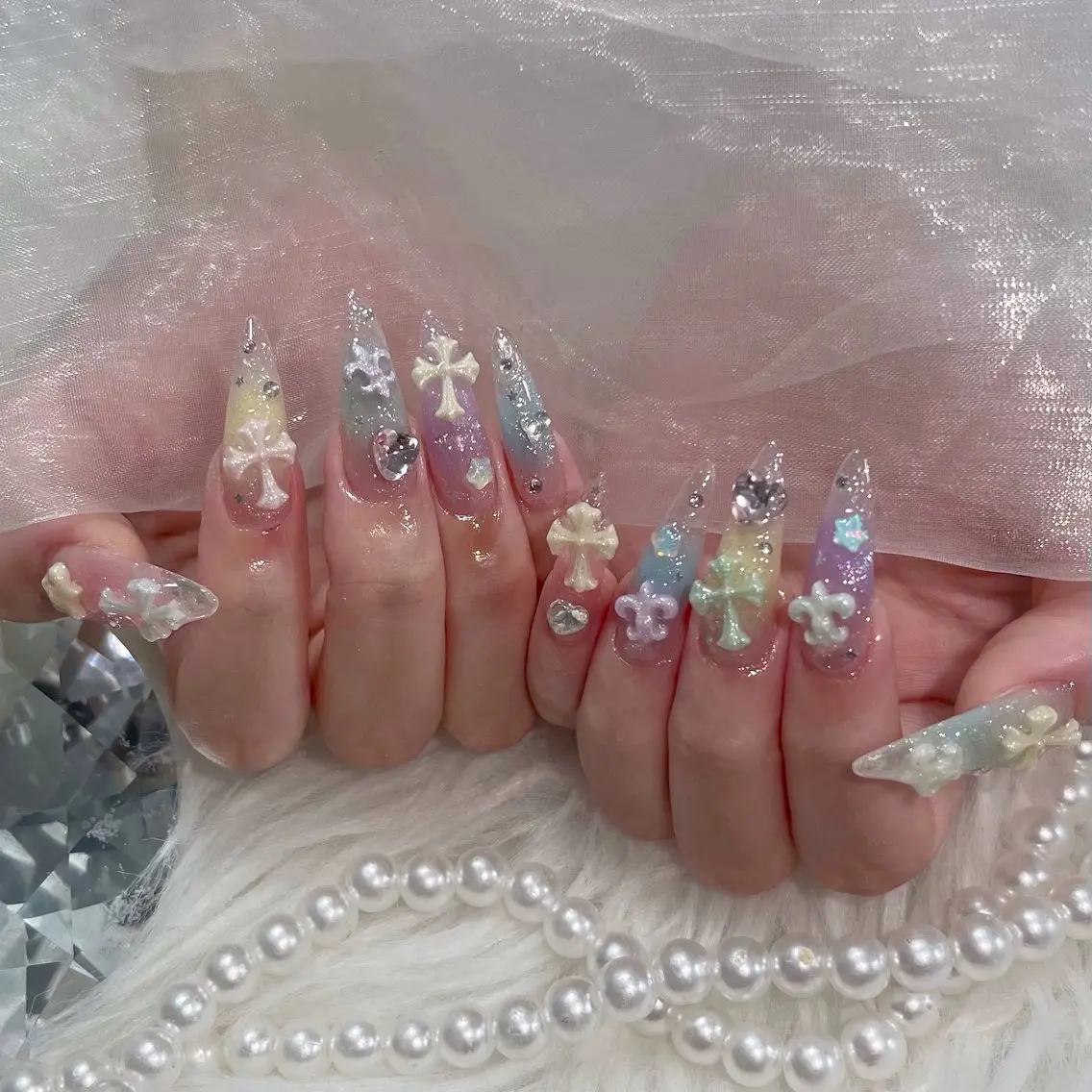 ネイル オーロラネイル 長さ出し フラッシュネイル フレンチネイル ジェルネイル ハンドネイル ハンドケア CiCi Nail Salonのネイルデザイン