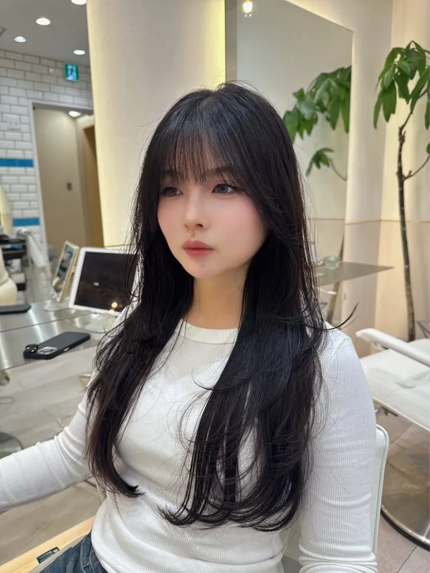 ロング カラー 透明感カラー グレージュ 韓国風ヘア レイヤーカット カット ヘアカラー トリートメント 韓国ヘア/くすみ ブラウン/リョウヤのヘアスタイル