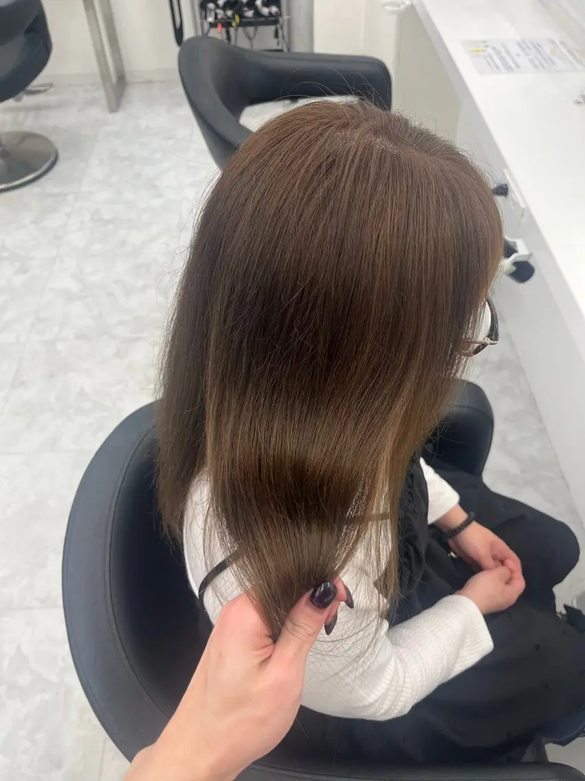 ロング カラー ベージュカラー ヘアカラー 💖トレンド春夏 カラー💖FUTAのヘアスタイル