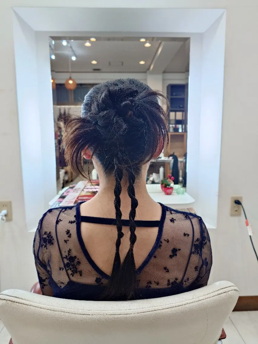 ヘアアレンジ ロング ロング ヘアセット キンジョウ エナミのヘアスタイル