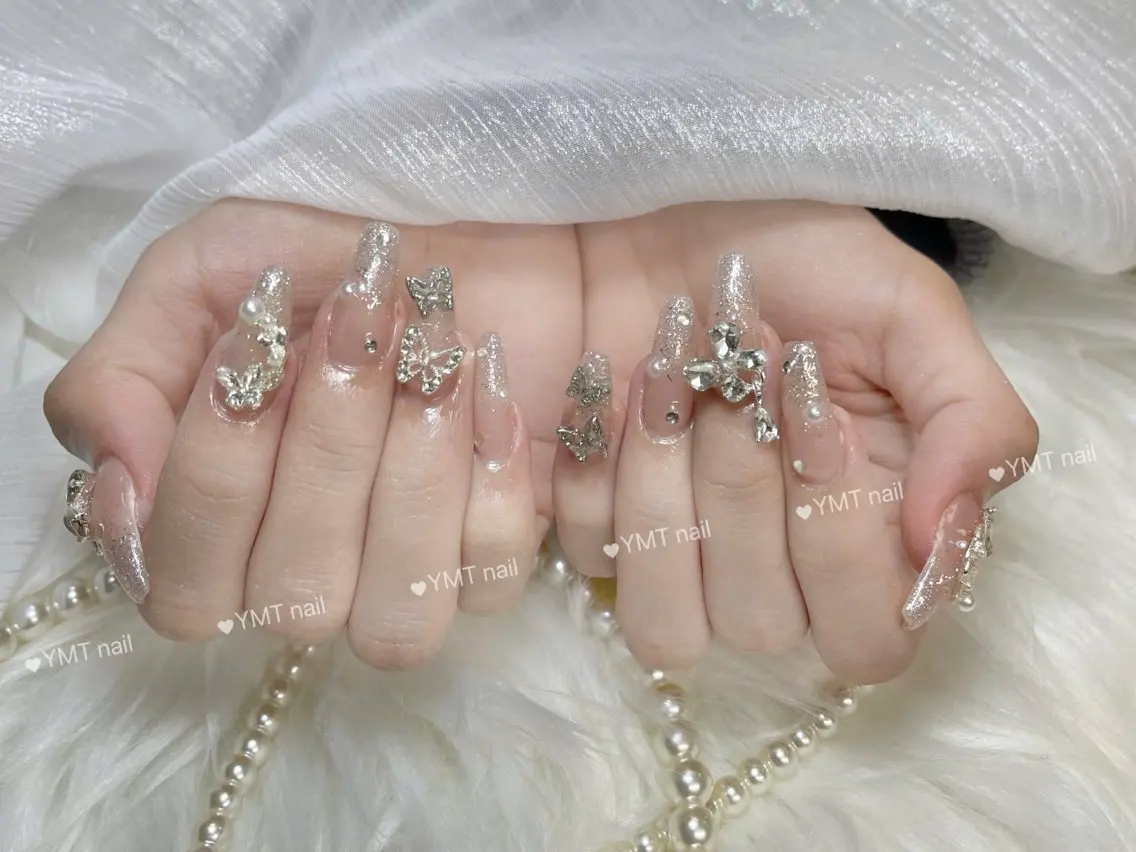 ネイル 長さ出し フットネイル ジェルネイル 韓国ネイル マグネットネイル ハンドネイル YMT NailStudioのネイルデザイン