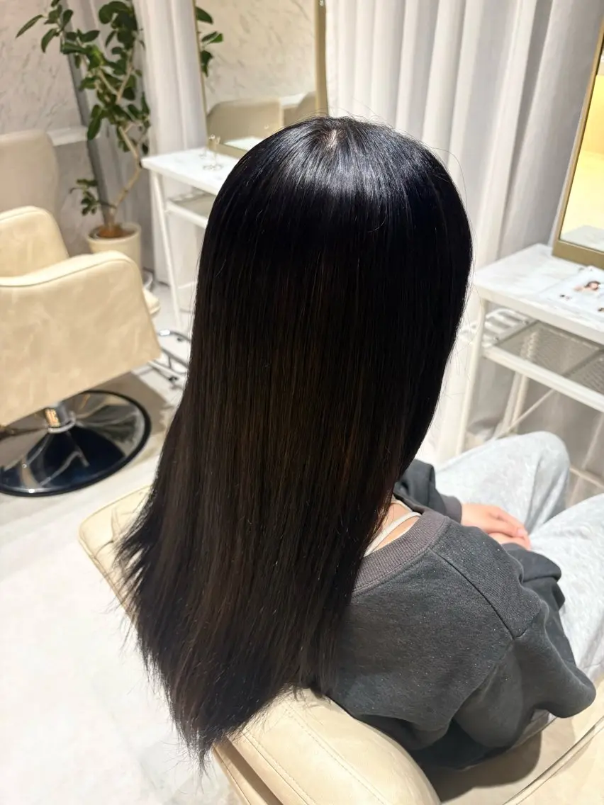 カラー 🥨伊藤みやこ🥨 カットモデル🌈のヘアスタイル
