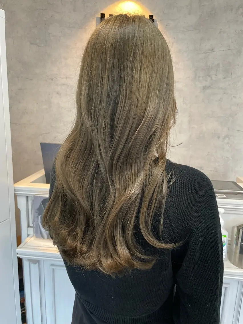 セミロング ヘアカラー limit🤩 MASATO🤩のヘアスタイル