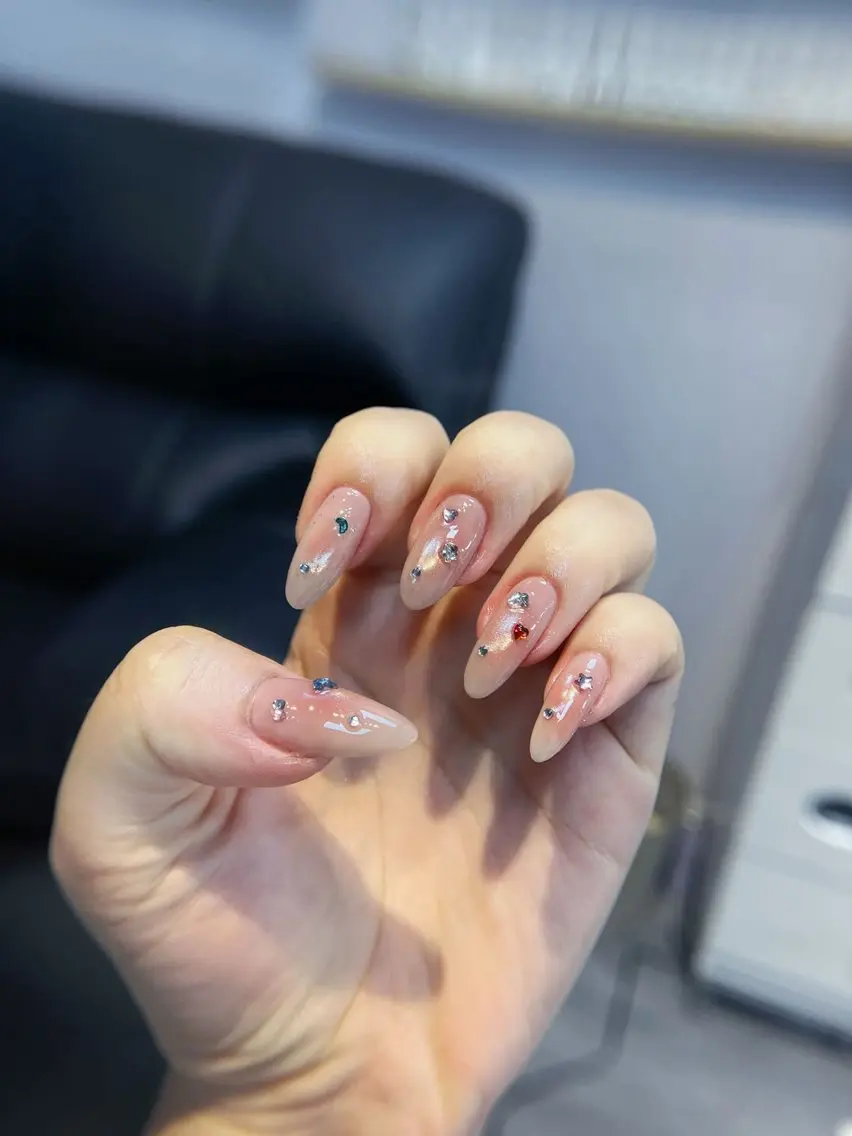 ロング T&D NailSalonのネイルデザイン