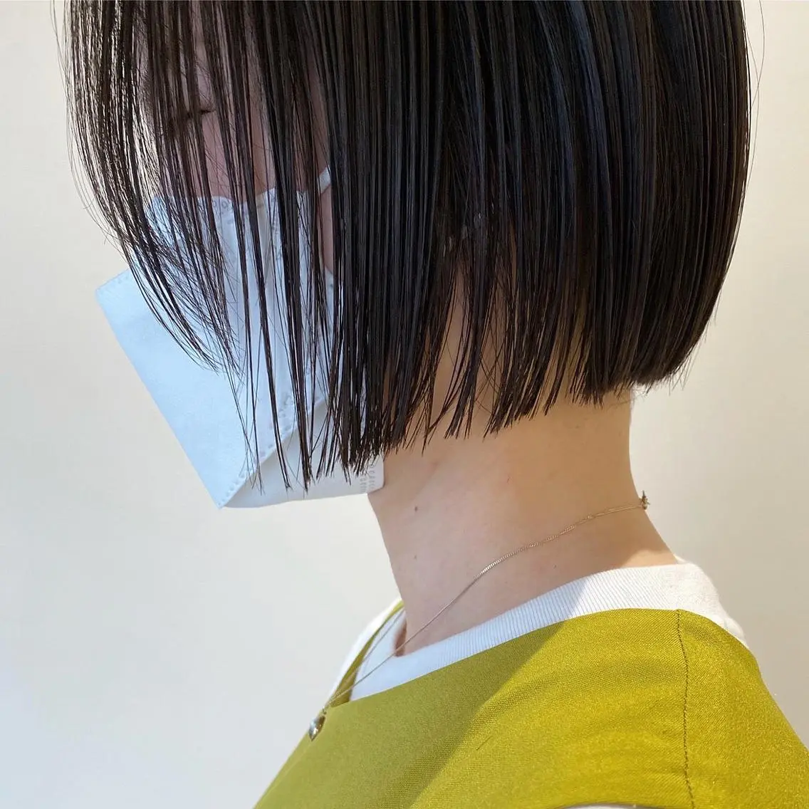 ミディアム カラー HCA studioのヘアスタイル