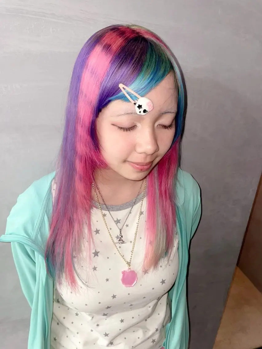 カラー め るのヘアスタイル