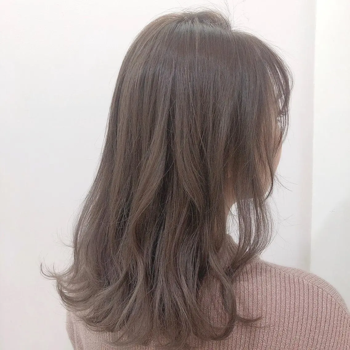 ミディアム カラー ブラウンカラー ナチュラルブラウン カラーサロン ビスカリアのヘアスタイル