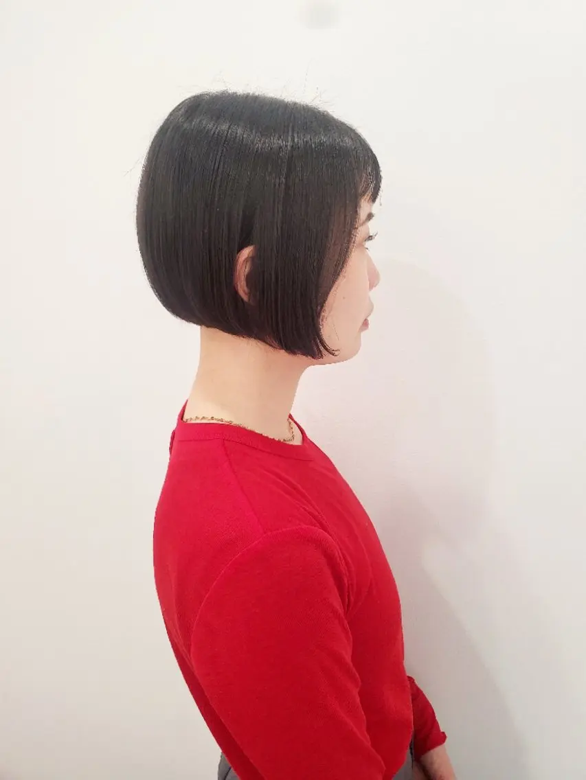 ショート カット 齋藤 愛美のヘアスタイル
