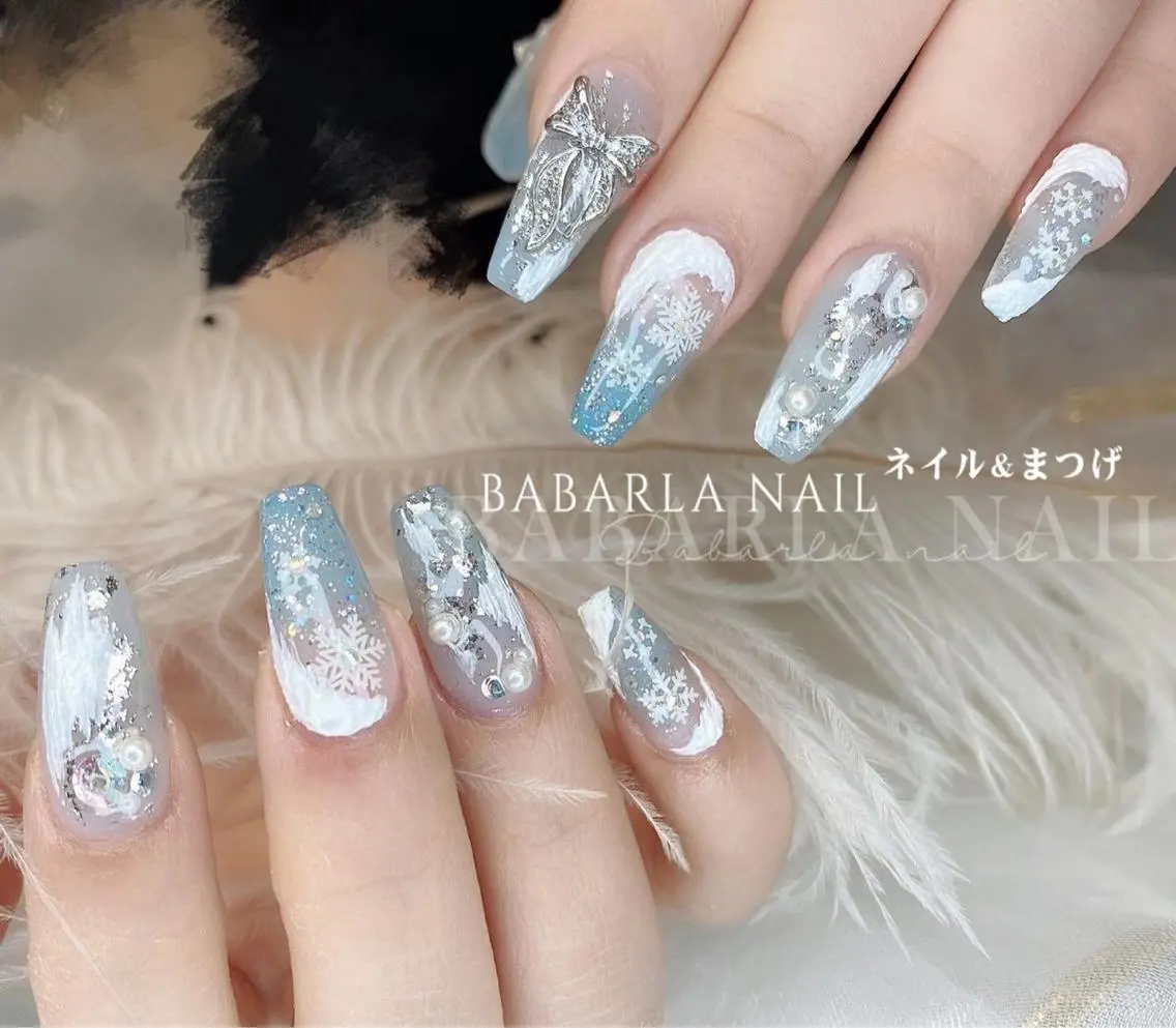 ネイル ゴージャス ラメ(グリッター) リボン シルバー Babarla Nailのネイルデザイン