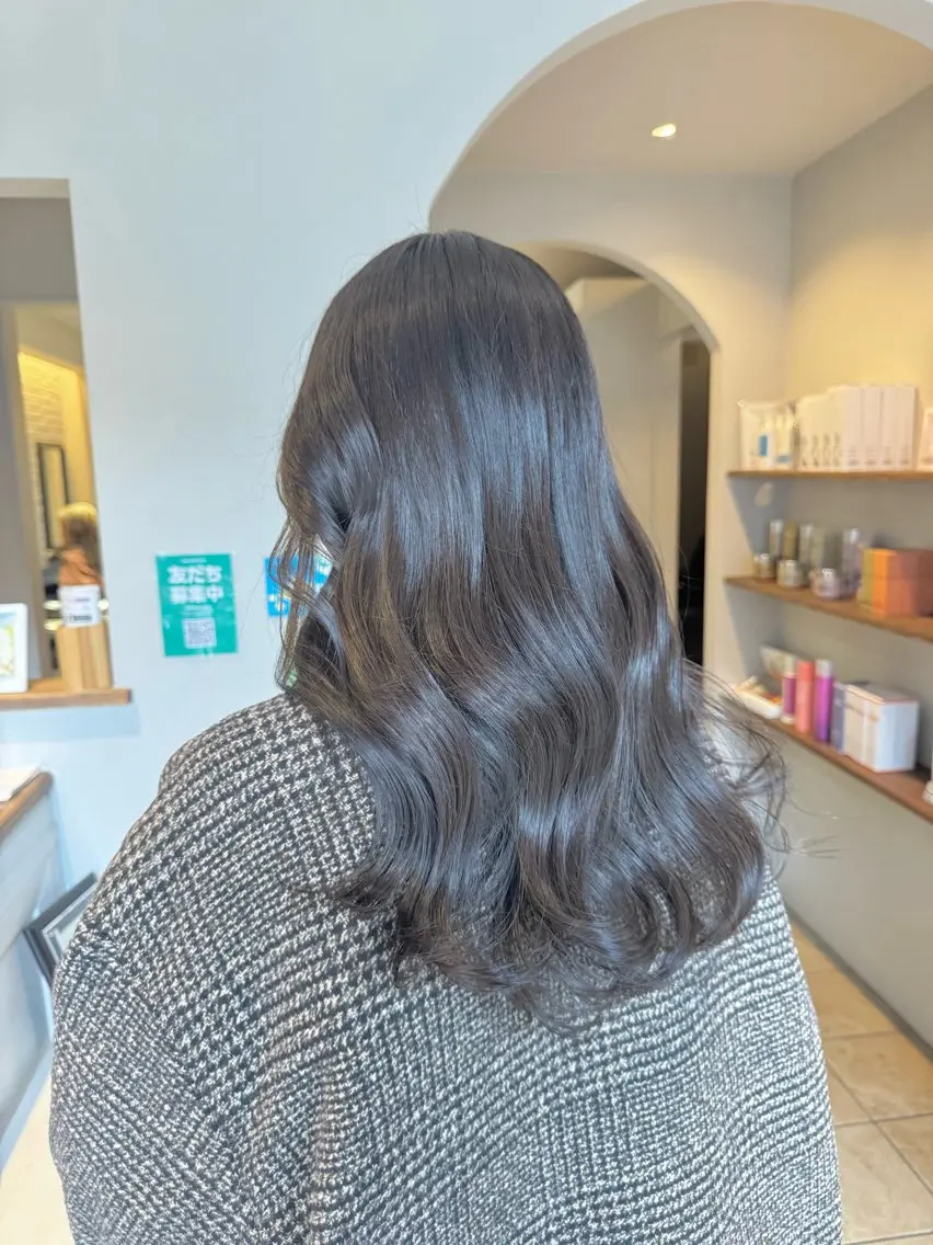 カラー 透明感ある艶カラー / KAKOのヘアスタイル
