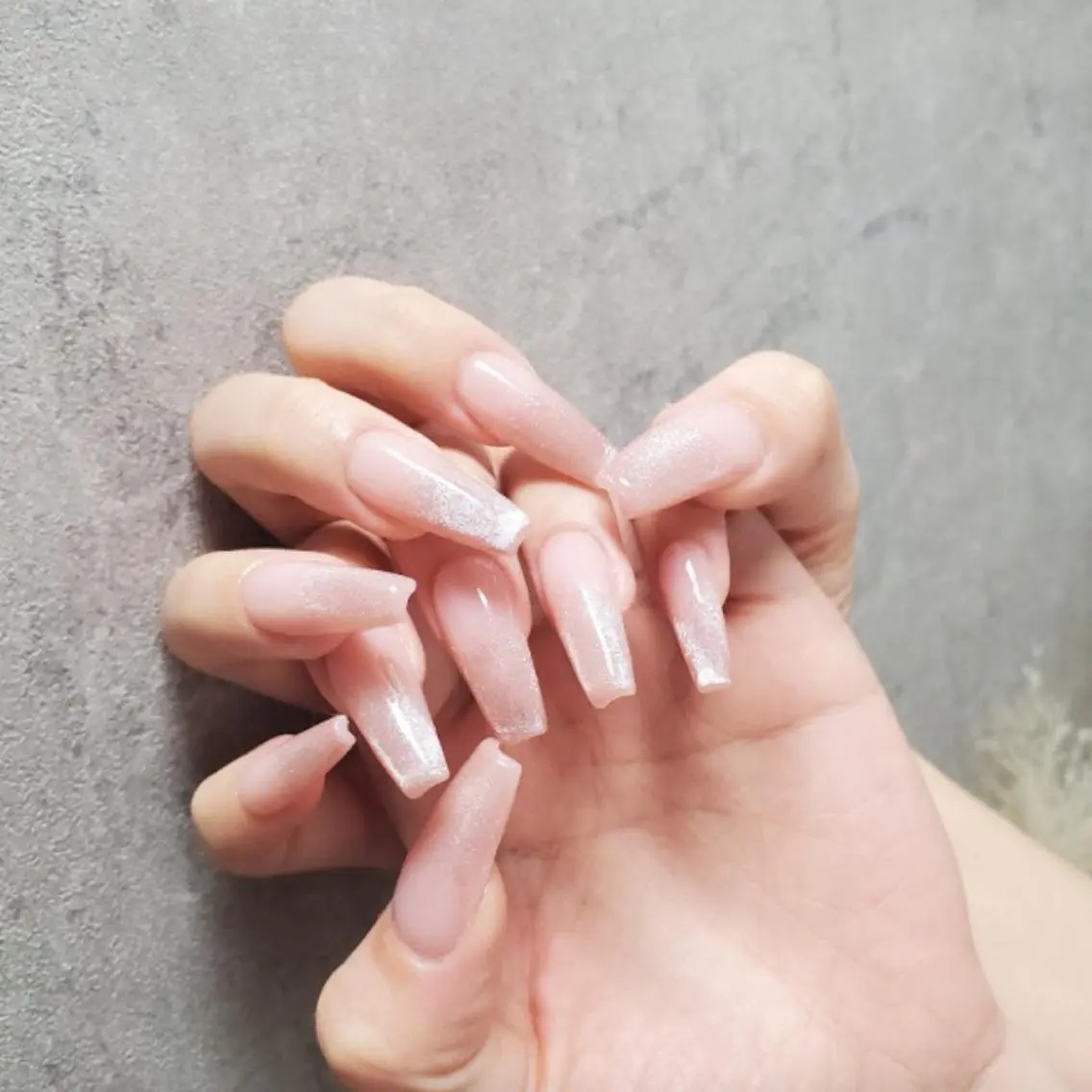 ネイル アートネイル ジェルネイル グラデーション ロングネイル マグネットネイル nailstudio eviz新宿店のネイルデザイン