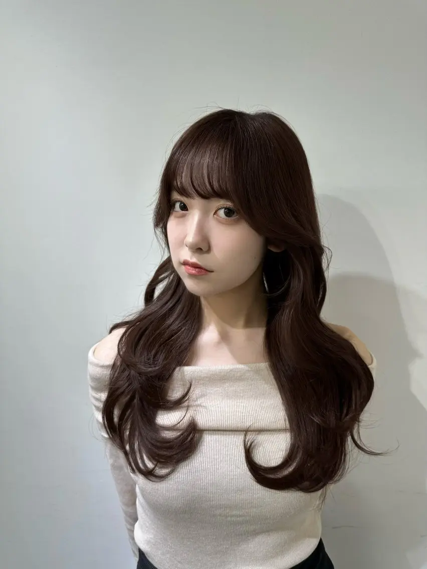ロング カラー ミディアムレイヤー 添田晃基のヘアスタイル
