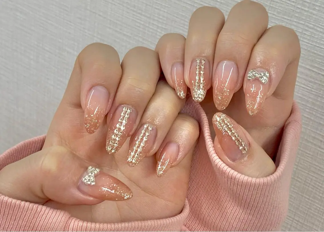 ネイル リボン ハンドネイル フットネイル Nailsalon Fave/Rinaのネイルデザイン
