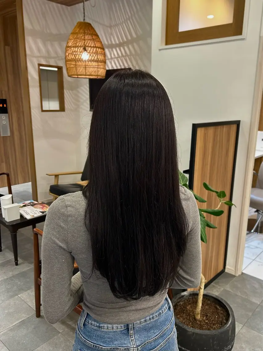 カラー ラベンダーカラー 根本 琴子のヘアスタイル
