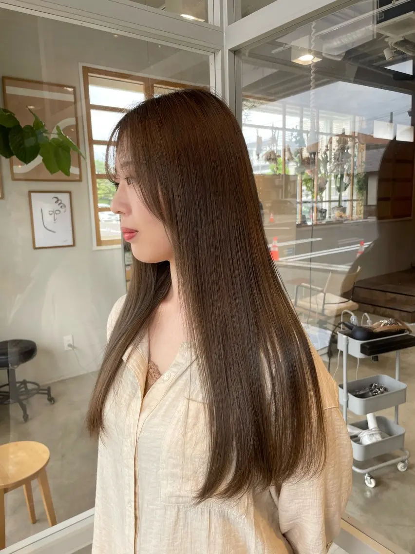ロング カラー 縮毛矯正 小林 杏莉のヘアスタイル