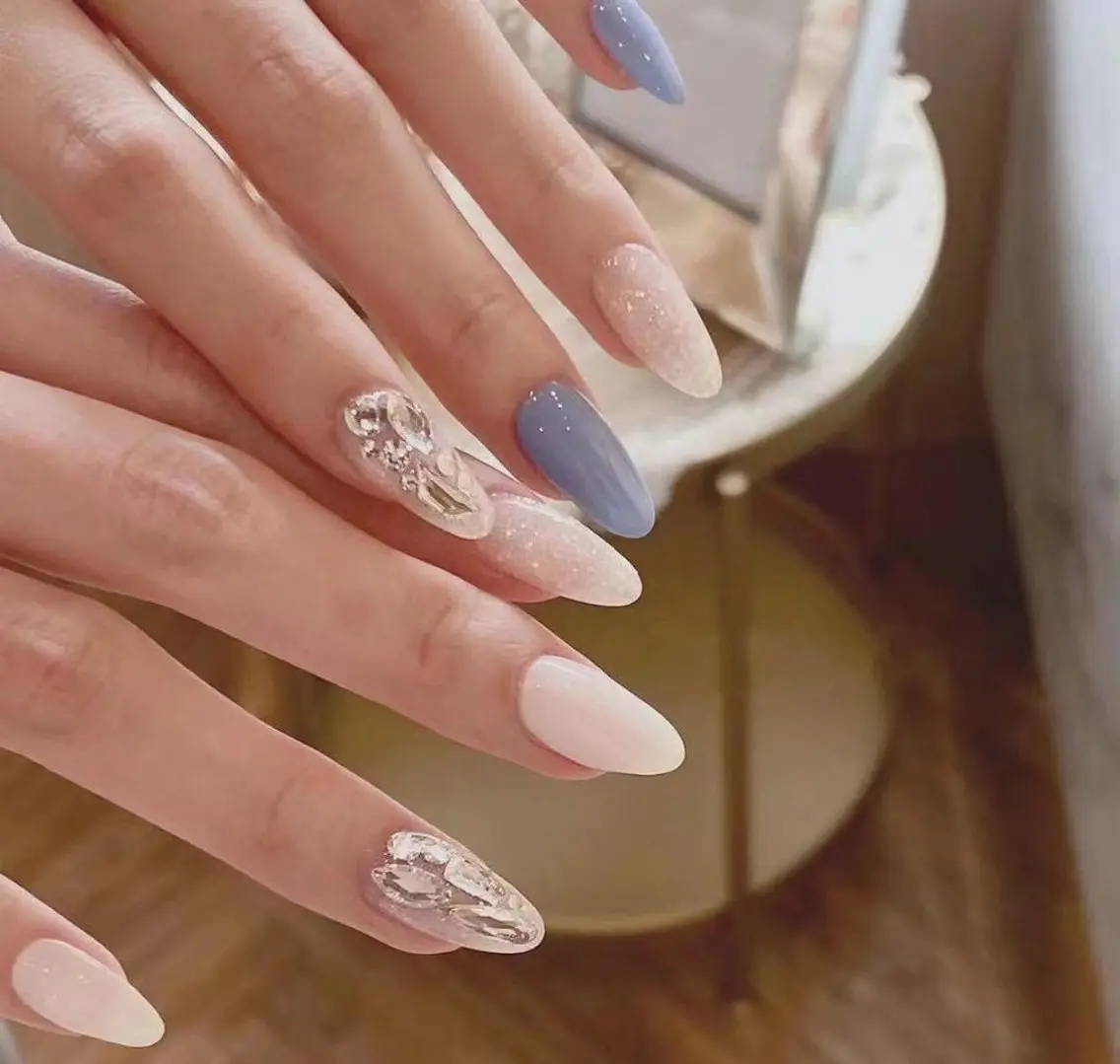 ネイル ハンドネイル H3 Nail シロのネイルデザイン