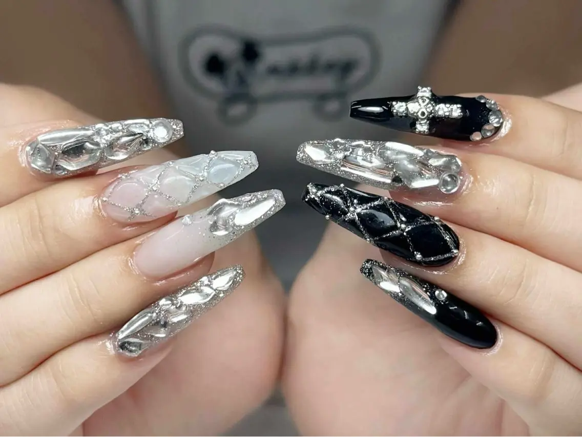 ネイル ハンドネイル ハンドケア Nova Nail Salonのネイルデザイン
